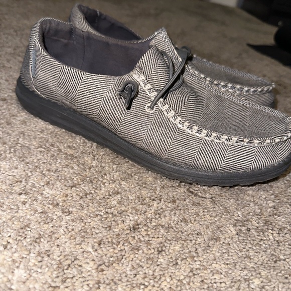 HeyDude - Picture 2 of 4